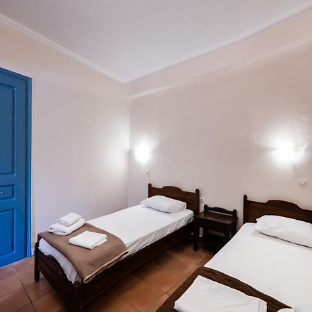 Ionio Hotel Nikiana Esterno foto